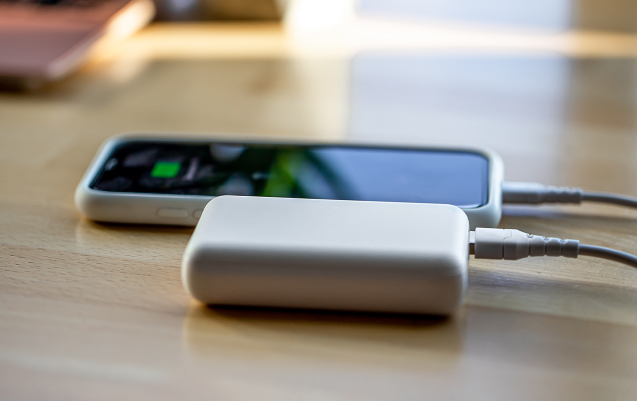 Як вибрати повербанк, щоб телефон завжди був зарядженим